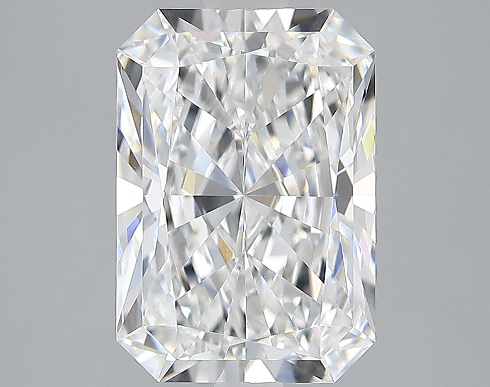 Lab-Grown 2.60 Carat Radiant Cut Diamond color E Clarity VVS2, precious stones, engagement diamonds