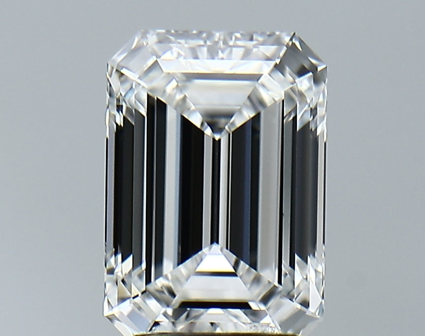 Lab-Grown 2.72 Carat Emerald Cut Diamond color E Clarity VVS2, precious stones, engagement diamonds