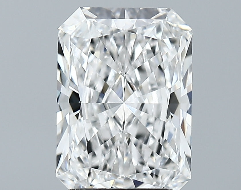 Lab-Grown 2.77 Carat Radiant Cut Diamond color E Clarity VVS2 With GIA Certificate, precious stones, engagement diamonds