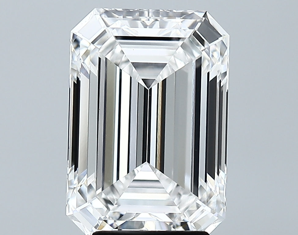 Lab-Grown 4.22 Carat Emerald Cut Diamond color E Clarity VS1 With GIA Certificate, precious stones, engagement diamonds