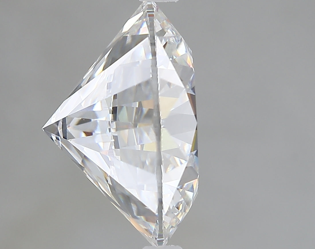 Lab-Grown 5.11 Carat Round Brilliant Diamond color D Clarity VS1, precious stones, engagement diamonds