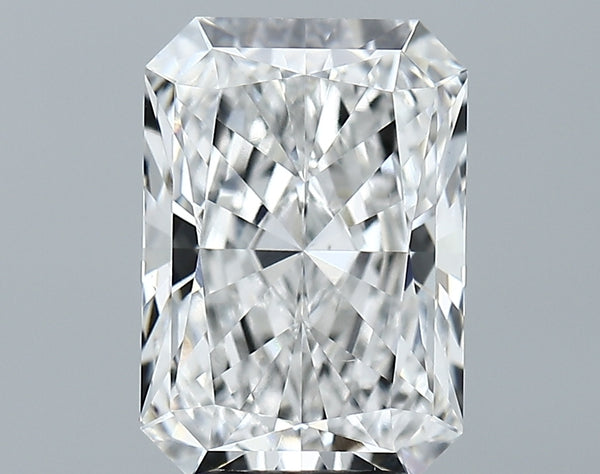Lab-Grown 3.77 Carat Radiant Cut Diamond color E Clarity VVS2, precious stones, engagement diamonds