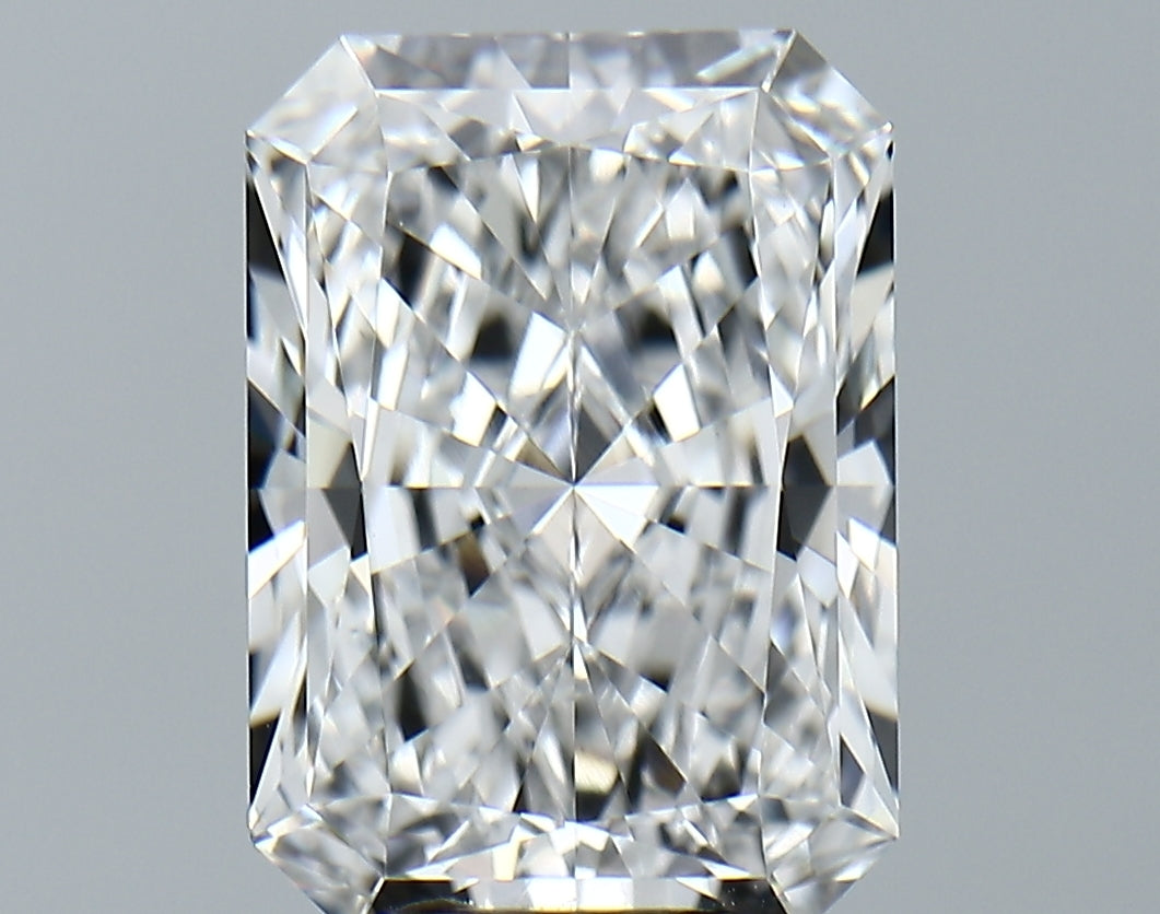 Lab-Grown 5.52 Carat Radiant Cut Diamond color E Clarity VVS2 With GIA Certificate, precious stones, engagement diamonds