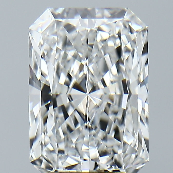 Lab-Grown 2.85 Carat Radiant Cut Diamond color E Clarity VVS1, precious stones, engagement diamonds