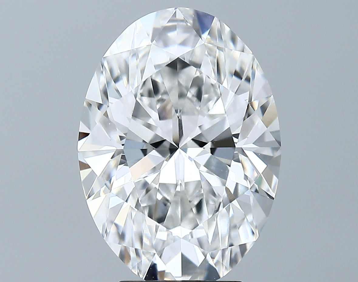 Lab-Grown 4.67 Carat Oval Shape Diamond color E Clarity VVS2 With GIA Certificate, precious stones, engagement diamonds