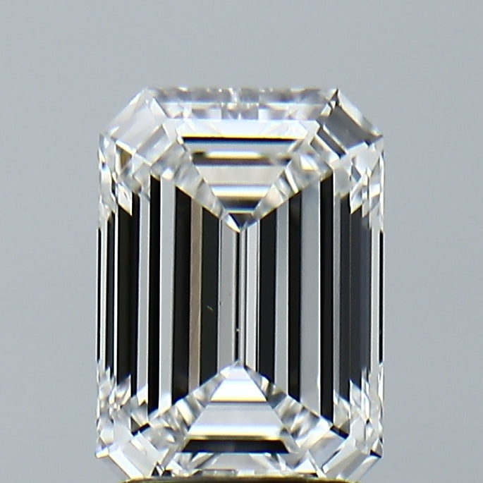 Lab-Grown 1.95 Carat Emerald Cut Diamond color E Clarity VS1, precious stones, engagement diamonds