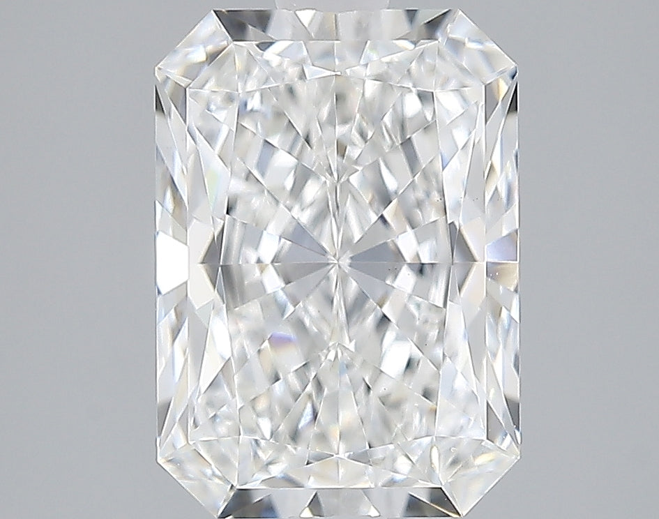 Lab-Grown 2.29 Carat Radiant Cut Diamond color E Clarity VS1, precious stones, engagement diamonds