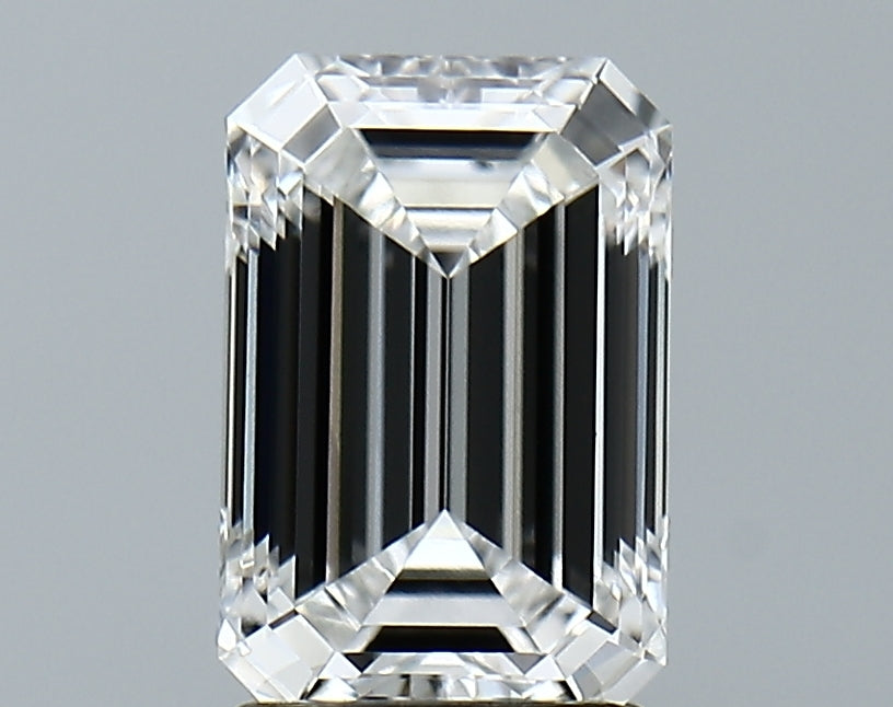 Lab-Grown 2.11 Carat Emerald Cut Diamond color E Clarity VVS1, precious stones, engagement diamonds