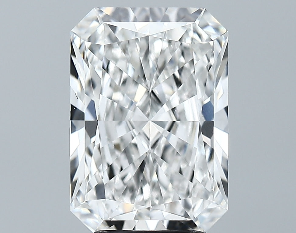 Lab-Grown 3.76 Carat Radiant Cut Diamond color E Clarity VVS2 With GIA Certificate, precious stones, engagement diamonds