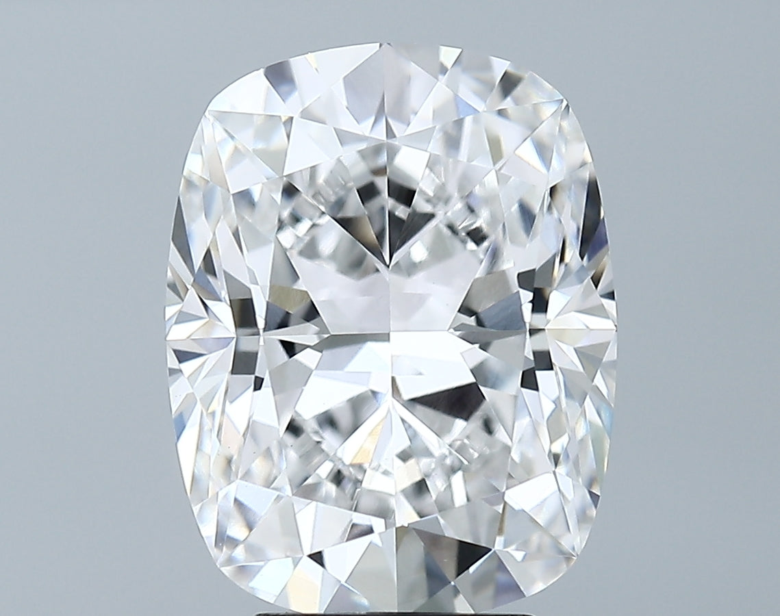 Lab-Grown 5.06 Carat Cushion Brilliant Diamond color E Clarity VVS2 With GIA Certificate, precious stones, engagement diamonds