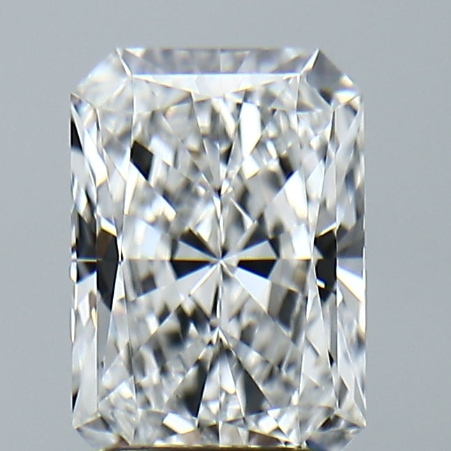 Lab-Grown 2.08 Carat Radiant Cut Diamond color E Clarity VVS2, precious stones, engagement diamonds