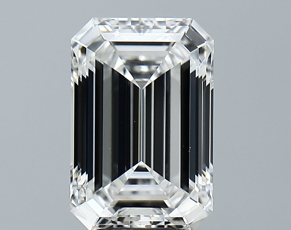 Lab-Grown 3.17 Carat Emerald Cut Diamond color E Clarity VVS2 With GIA Certificate, precious stones, engagement diamonds