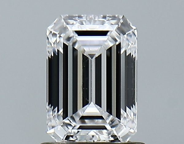 Lab-Grown 1.04 Carat Emerald Cut Diamond color D Clarity VVS2, precious stones, engagement diamonds