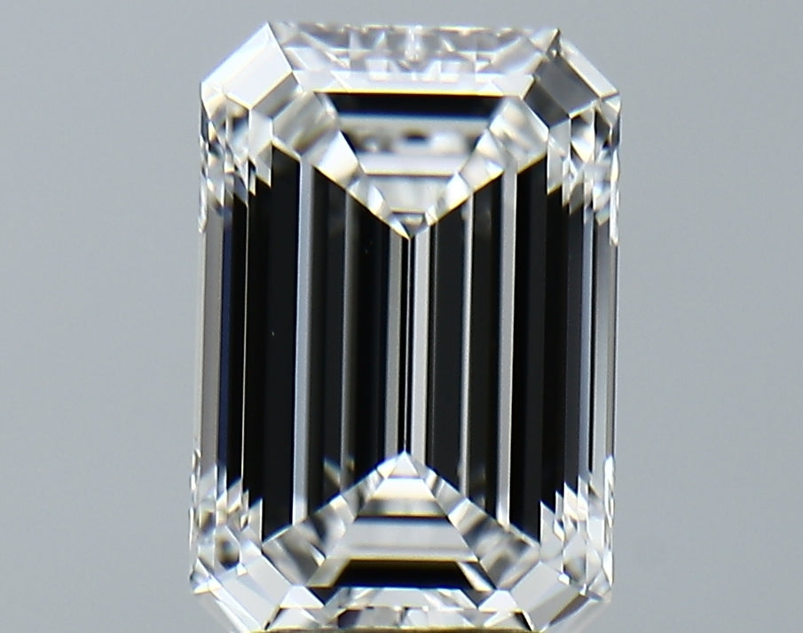 Lab-Grown 3.28 Carat Emerald Cut Diamond color E Clarity VVS1, precious stones, engagement diamonds