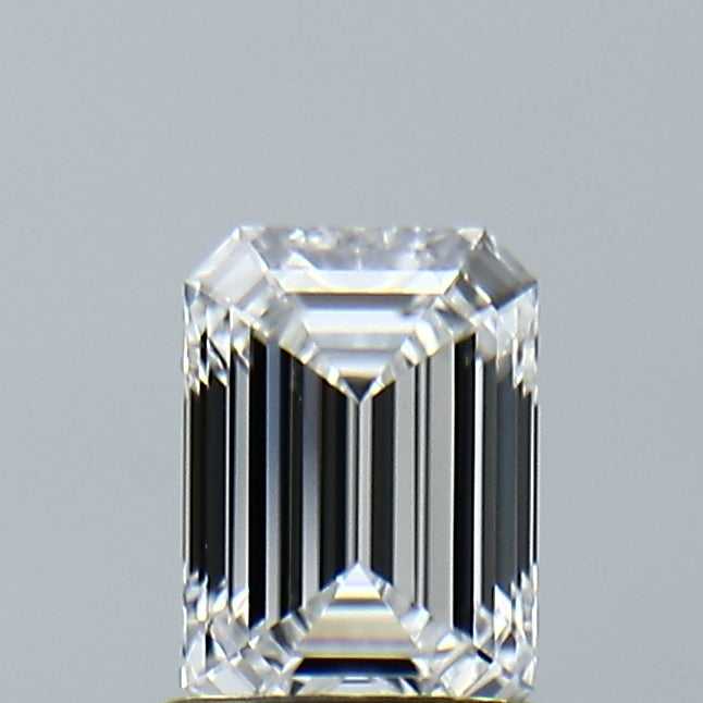 Lab-Grown 1.05 Carat Emerald Cut Diamond color D Clarity VVS2, precious stones, engagement diamonds