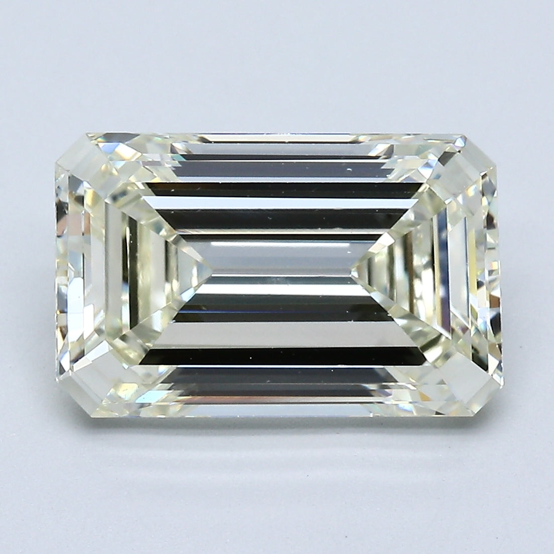 Exceptional 4.65 Ct Emerald Cut Diamond N-SI1 with GIA Certificate, natural diamonds, precious stones, engagement diamonds