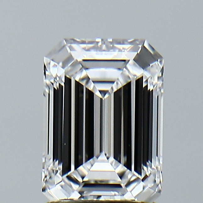 Lab-Grown 1.57 Carat Emerald Cut Diamond color D Clarity VVS2, precious stones, engagement diamonds