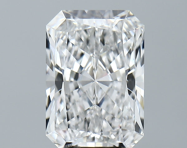 Lab-Grown 5.22 Carat Radiant Cut Diamond color E Clarity VS1 With GIA Certificate, precious stones, engagement diamonds
