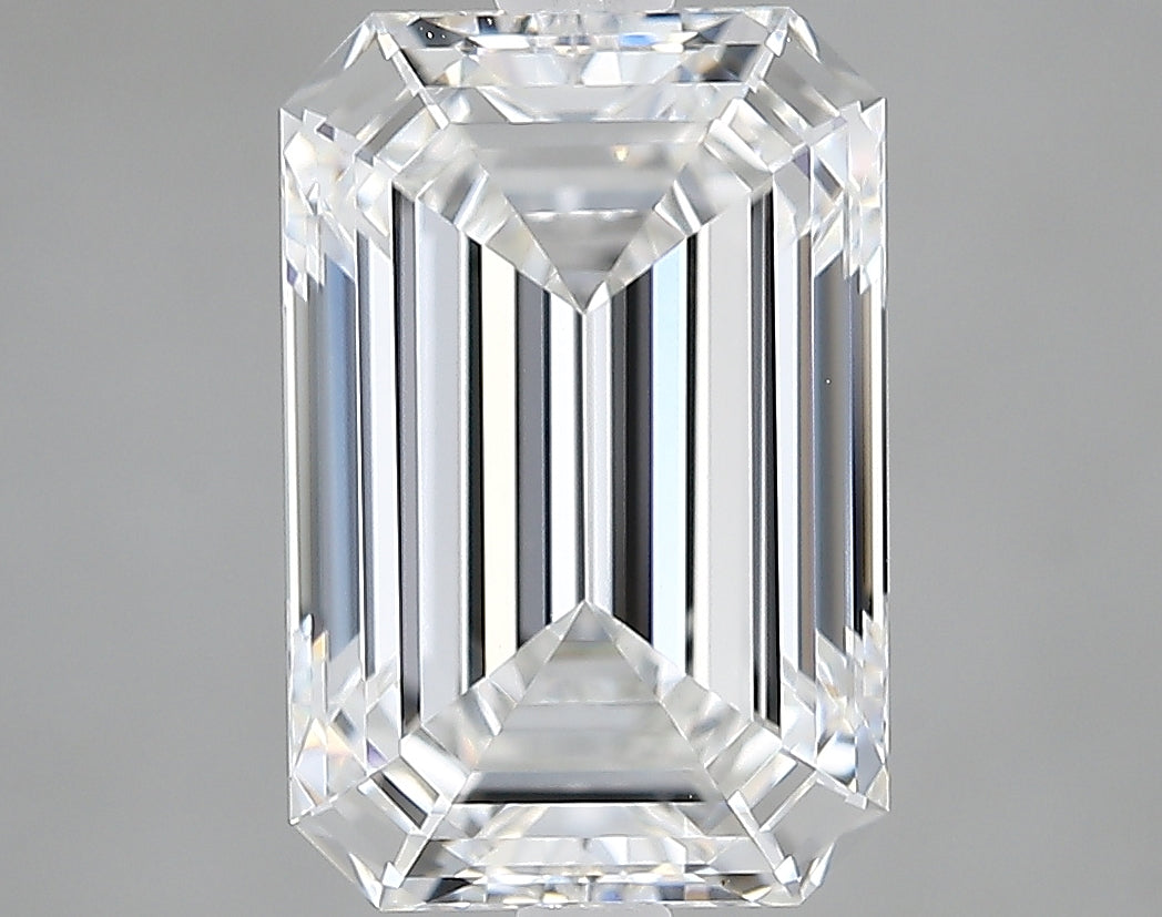 Lab-Grown 3.06 Carat Emerald Cut Diamond color E Clarity VVS2, precious stones, engagement diamonds