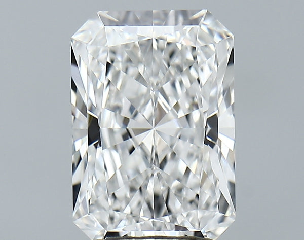 Lab-Grown 3.17 Carat Radiant Cut Diamond color E Clarity VVS2, precious stones, engagement diamonds