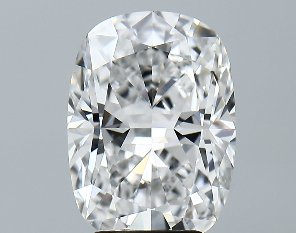 Lab-Grown 4.24 Carat Cushion Brilliant Diamond color E Clarity VVS2 With GIA Certificate, precious stones, engagement diamonds