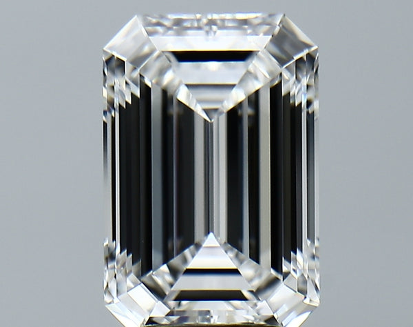 Lab-Grown 4.39 Carat Emerald Cut Diamond color E Clarity VS1, precious stones, engagement diamonds
