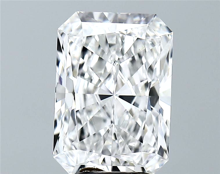 Lab-Grown 3.70 Carat Radiant Cut Diamond color E Clarity VS1, precious stones, engagement diamonds