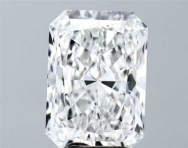 Lab-Grown 3.70 Carat Radiant Cut Diamond color E Clarity VS1, precious stones, engagement diamonds
