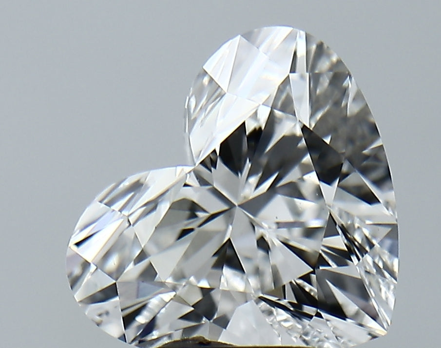 Lab-Grown 3.80 Carat Heart Shape Diamond color E Clarity VVS2, precious stones, engagement diamonds