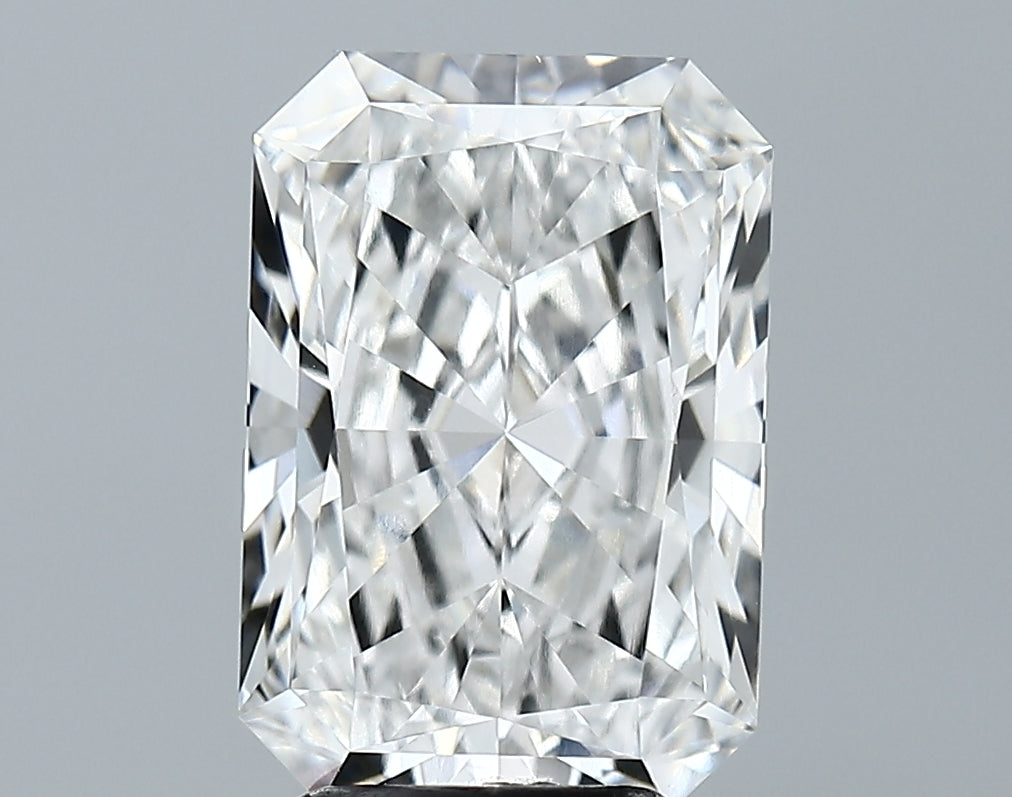 Lab-Grown 3.80 Carat Radiant Cut Diamond color F Clarity IF, precious stones, engagement diamonds