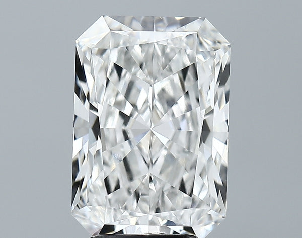 Lab-Grown 3.80 Carat Radiant Cut Diamond color F Clarity IF, precious stones, engagement diamonds