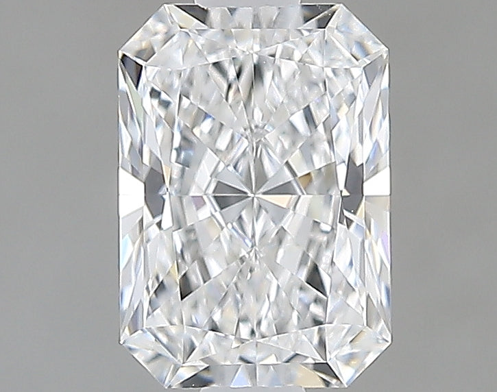Lab-Grown 1.02 Carat Radiant Cut Diamond color E Clarity VVS2, precious stones, engagement diamonds