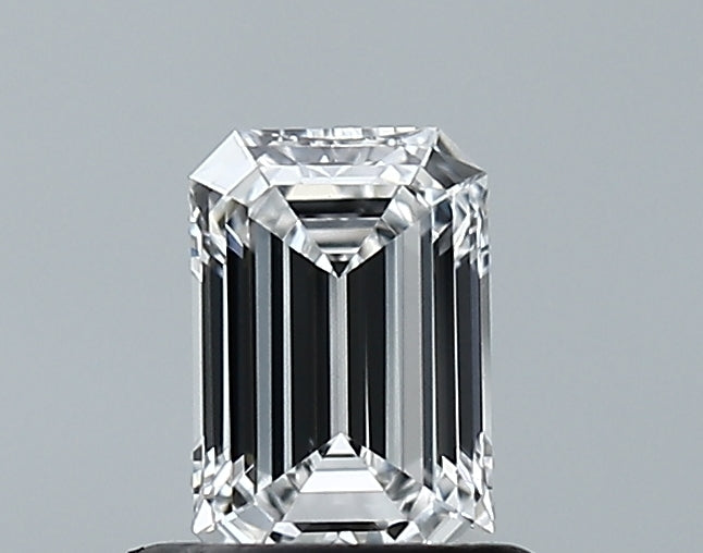 Lab-Grown 0.63 Carat Emerald Cut Diamond color D Clarity VVS2, precious stones, engagement diamonds