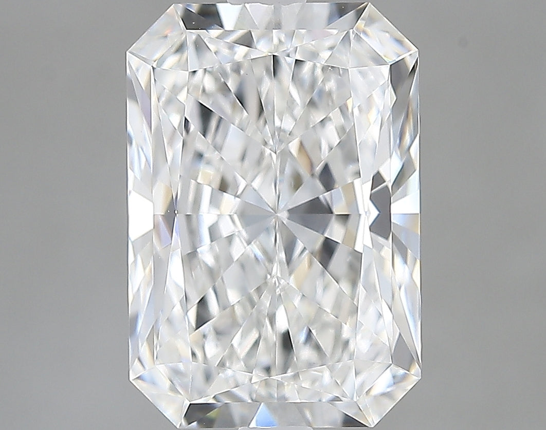 Lab-Grown 3.11 Carat Radiant Cut Diamond color E Clarity VVS2, precious stones, engagement diamonds