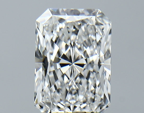Lab-Grown 2.73 Carat Radiant Cut Diamond color E Clarity VVS2, precious stones, engagement diamonds