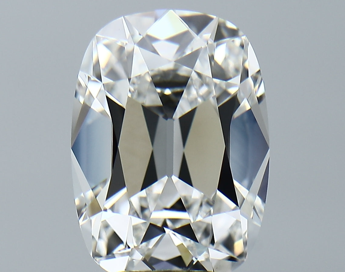 Lab-Grown 6.40 Carat Antique Cushion Cut Diamond color E Clarity VVS2, precious stones, engagement diamonds
