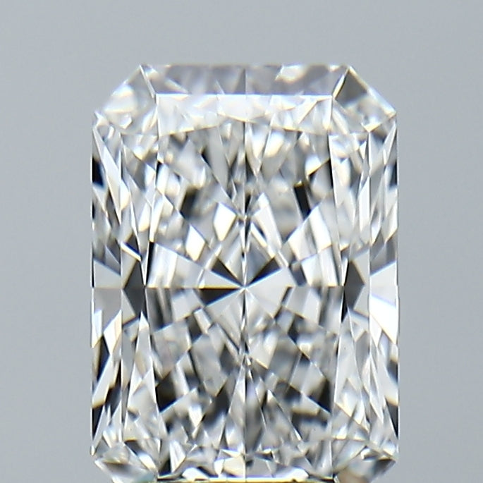 Lab-Grown 2.29 Carat Radiant Cut Diamond color E Clarity VVS2, precious stones, engagement diamonds
