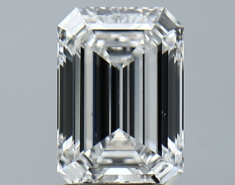 Lab-Grown 2.26 Carat Emerald Cut Diamond color E Clarity VS1, precious stones, engagement diamonds