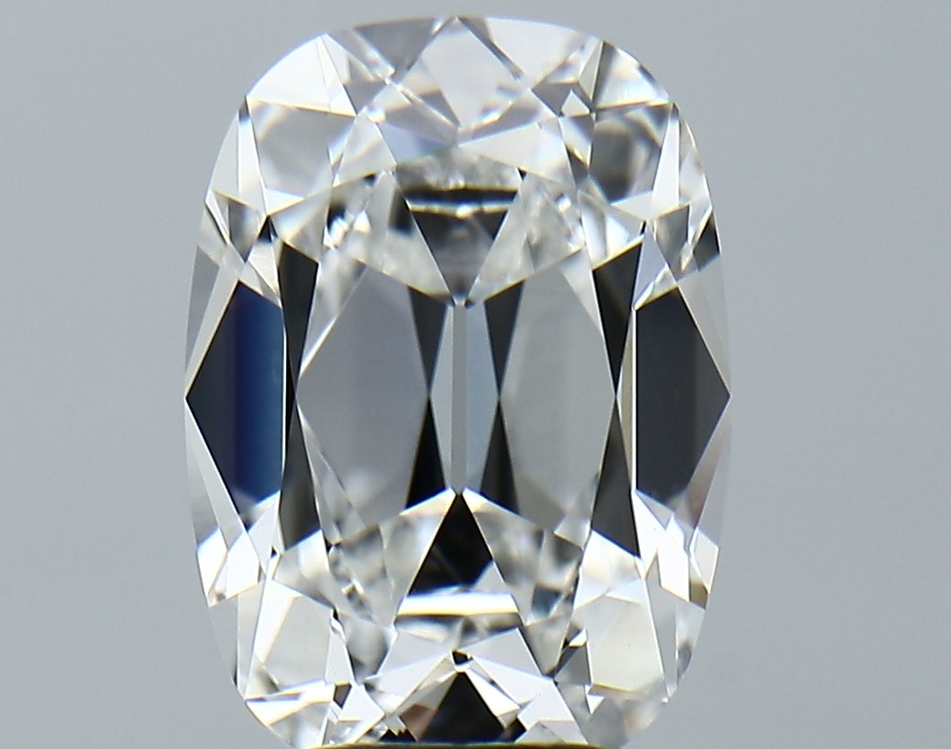 Lab-Grown 5.32 Carat Antique Cushion Cut Diamond color E Clarity VVS2, precious stones, engagement diamonds