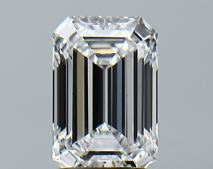 Lab-Grown 2.05 Carat Emerald Cut Diamond color E Clarity VS1, precious stones, engagement diamonds