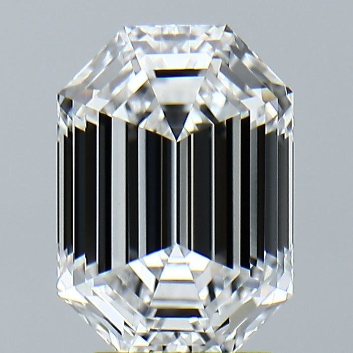 Lab-Grown 2.83 Carat Emerald Cut Diamond color E Clarity VVS2, precious stones, engagement diamonds