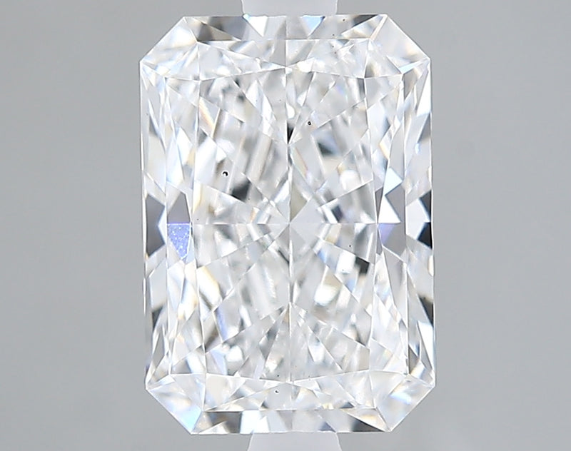 Lab-Grown 2.31 Carat Radiant Cut Diamond color E Clarity VS2 With GIA Certificate, precious stones, engagement diamonds