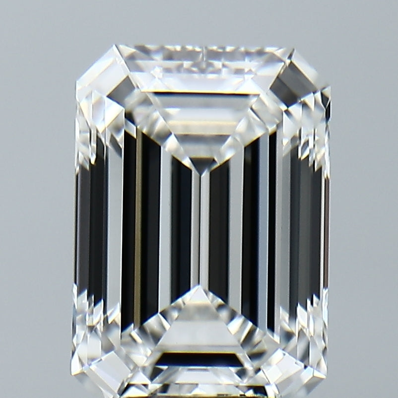 Lab-Grown 4.10 Carat Emerald Cut Diamond color E Clarity VVS2, precious stones, engagement diamonds