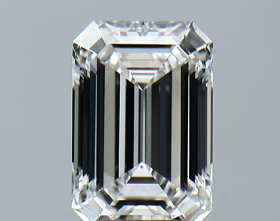Lab-Grown 3.61 Carat Emerald Cut Diamond color E Clarity VVS2, precious stones, engagement diamonds