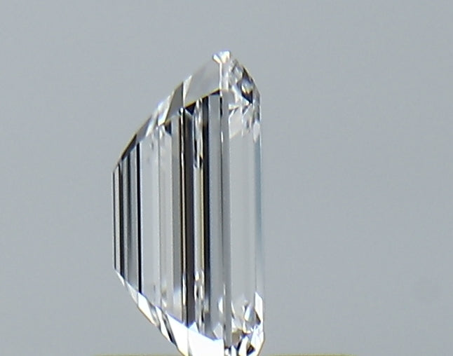 Lab-Grown 1.02 Carat Emerald Cut Diamond color D Clarity VVS1, precious stones, engagement diamonds