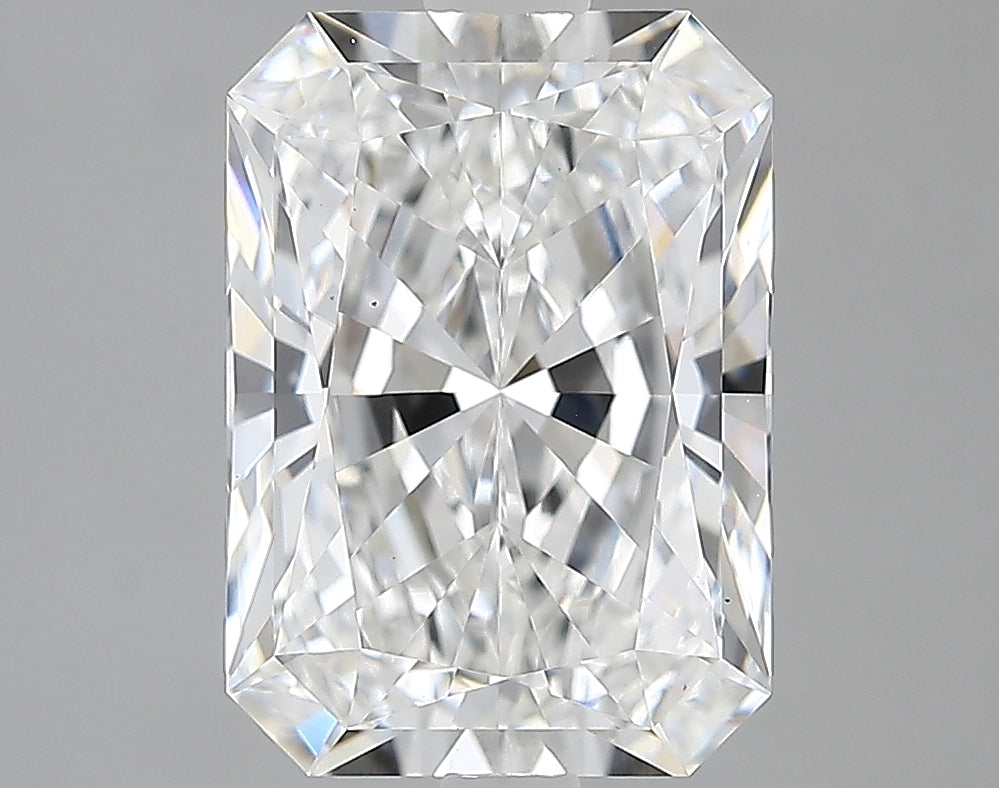 Lab-Grown 2.68 Carat Radiant Cut Diamond color E Clarity VVS2, precious stones, engagement diamonds