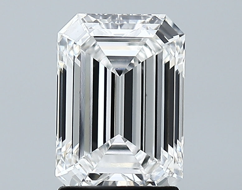 Lab-Grown 2.02 Carat Emerald Cut Diamond color E Clarity SI1 With GIA Certificate, precious stones, engagement diamonds