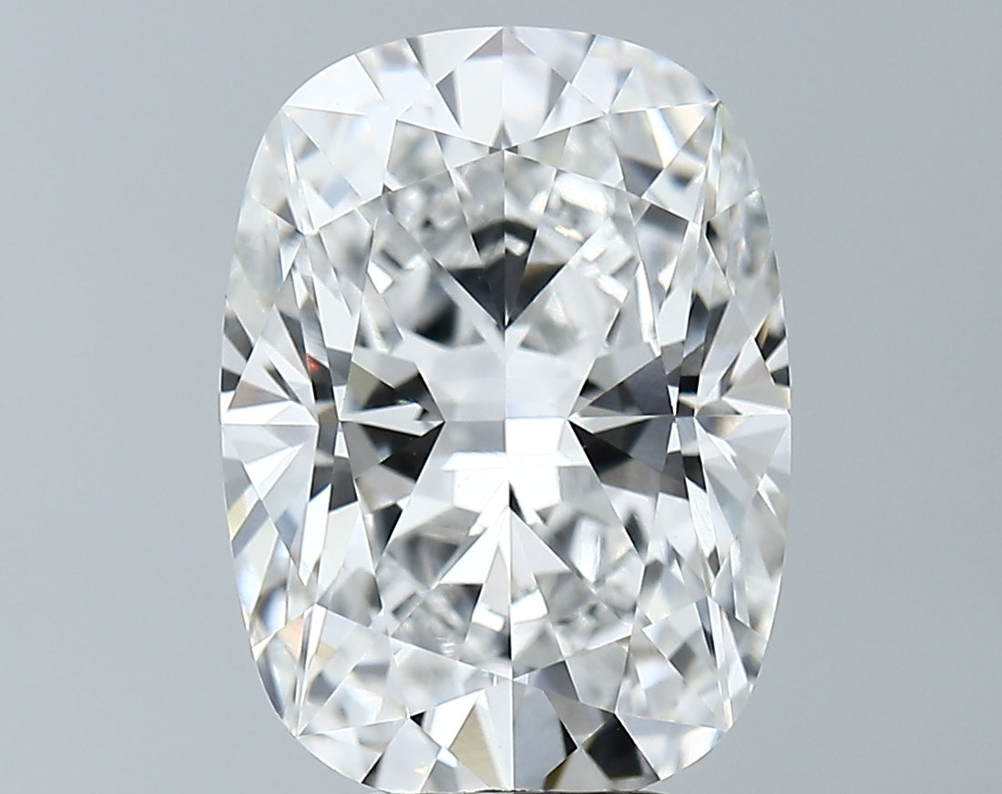 Lab-Grown 5.38 Carat Cushion Brilliant Diamond color E Clarity VVS2 With GIA Certificate, precious stones, engagement diamonds