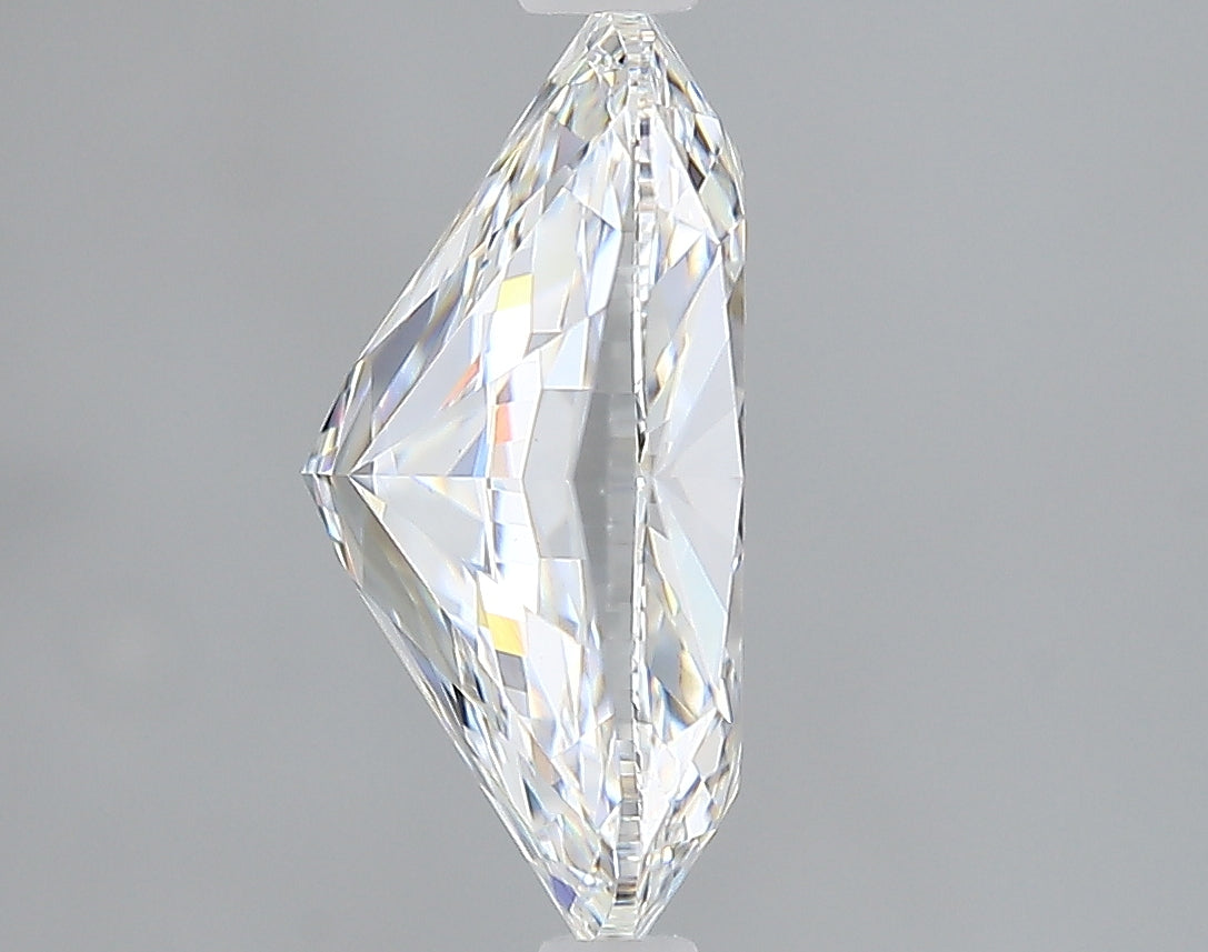 Lab-Grown 3.04 Carat Cushion Brilliant Diamond color E Clarity VS1, precious stones, engagement diamonds