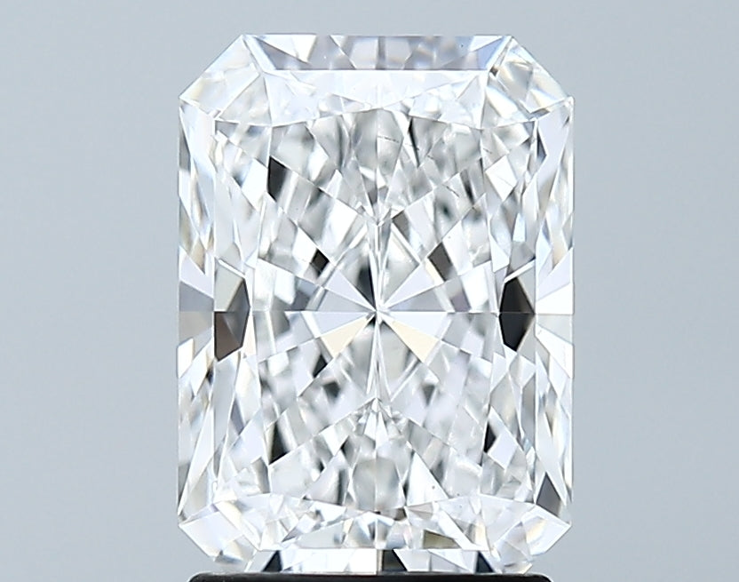 Lab-Grown 2.15 Carat Radiant Cut Diamond color E Clarity VS2 With GIA Certificate, precious stones, engagement diamonds